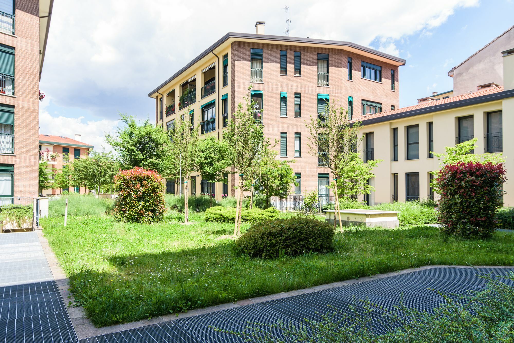 Homeathotel - Naviglio Pavese Milan Exterior photo